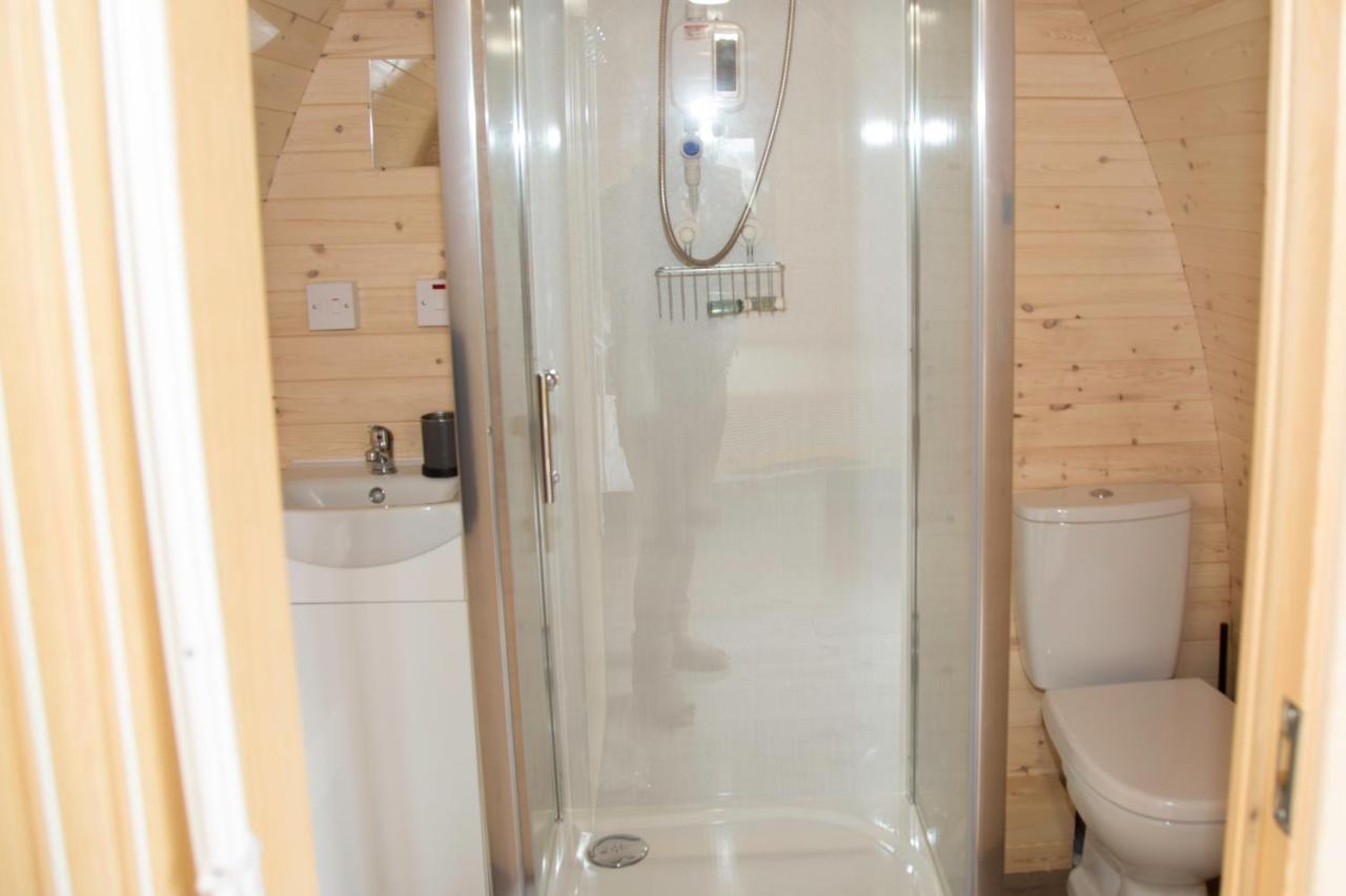 Hotel Clova Pod, Kilry Eco Pods Blairgowrie and Rattray Exterior foto